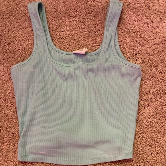 Tilly’s blue tank top - Picture 3 of 5